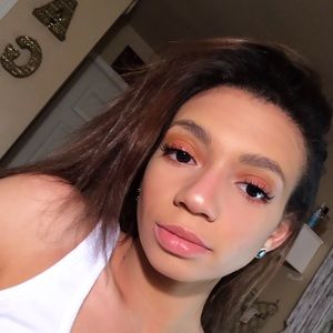 Meet your Posher, Arianna